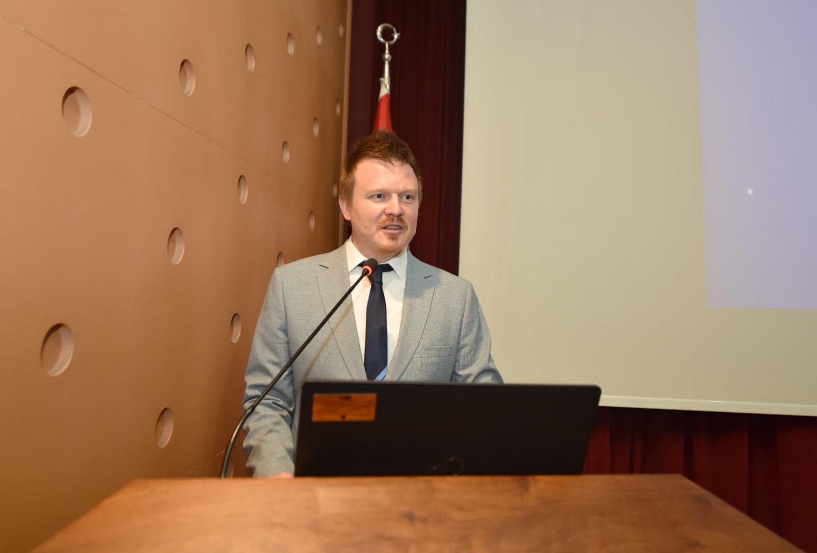 Rusya Federasyonu Trabzon Başkonsolos Vekili Khaziev: 'Trabzon-Soçi arasında gemi seferlerinin başlaması için çaba sarf ediyoruz'