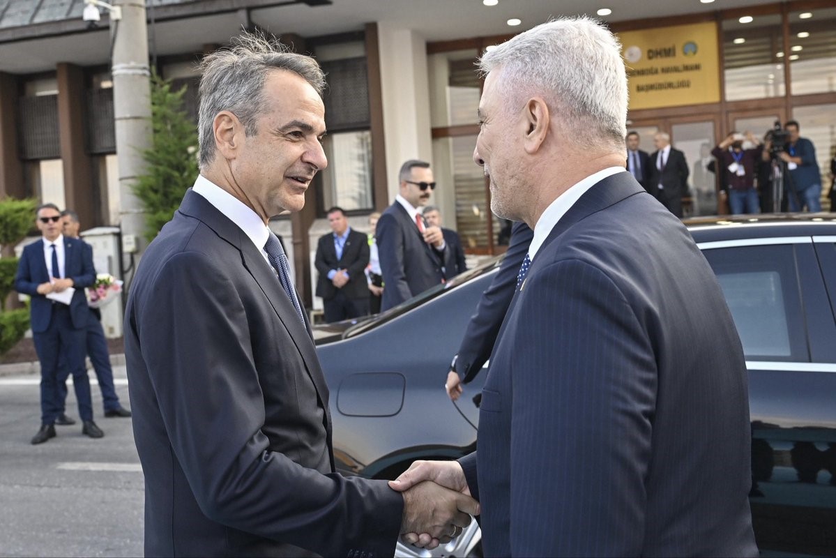 Fransa Cumhurbaşkanı Macron ve Yunanistan Başbakanı Miçotakis Ankara'da