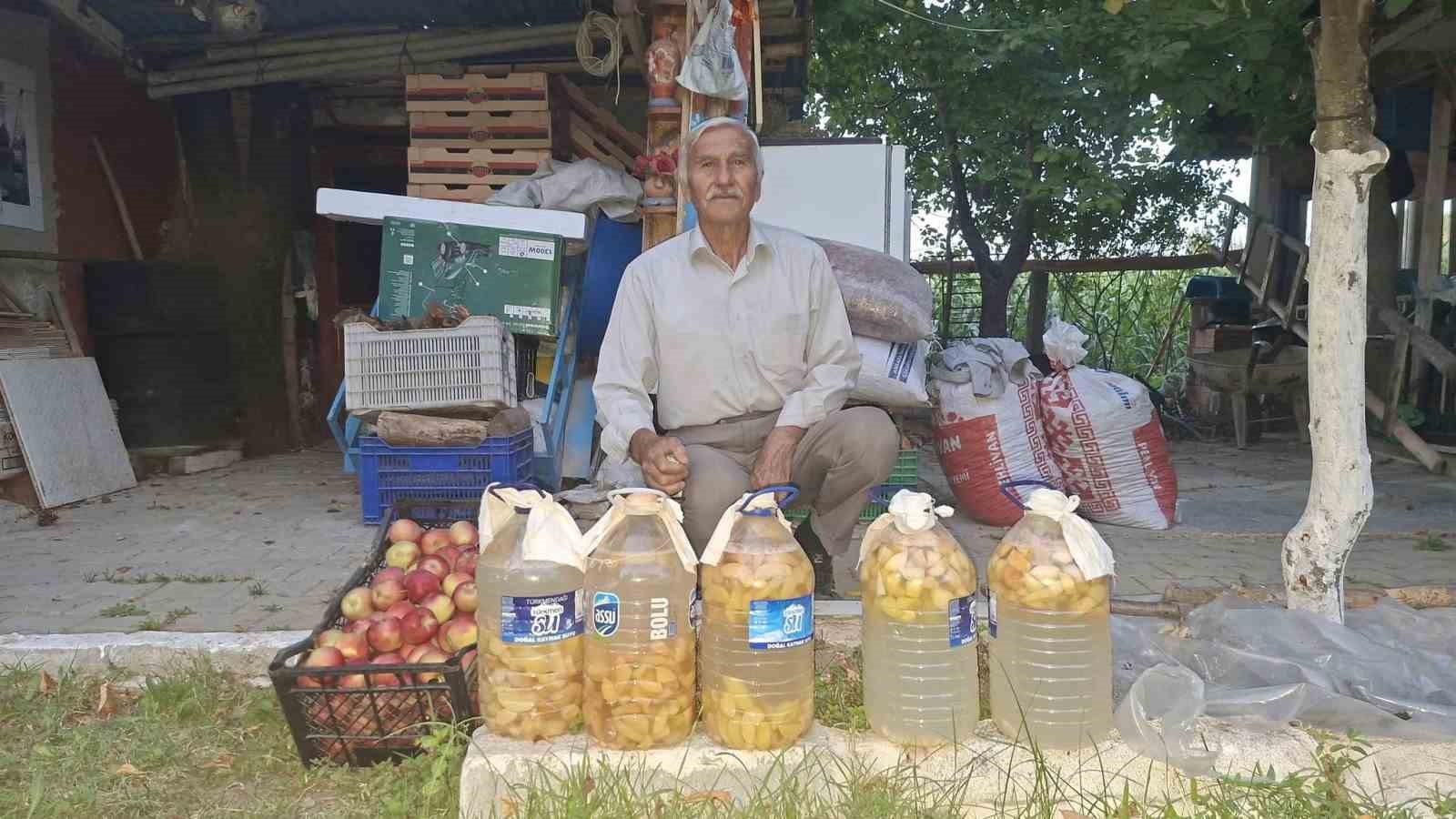 Hisarcık'ta dibe düşen elmalar ziyan olmuyor, doğal sirke oluyor