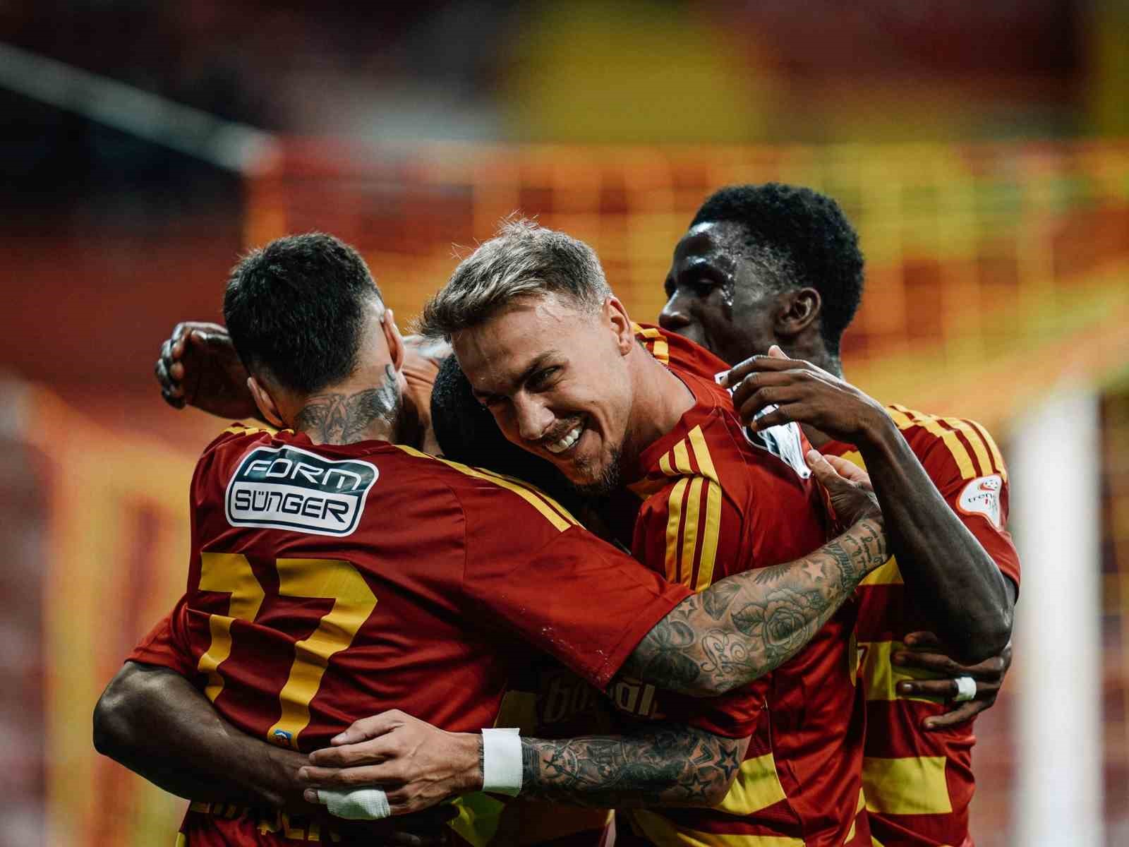 Kayserispor 28 kişilik kadrosunu TFF’ye bildirdi