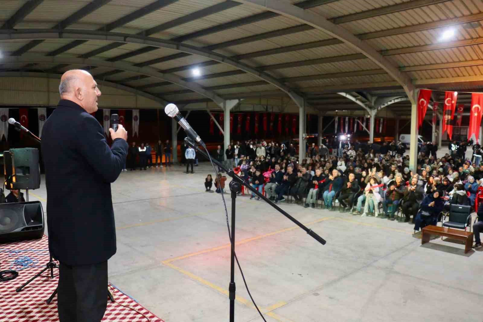 HİSARCIK’TA CUMHURİYET COŞKUSU FENER ALAYI VE KONSERLE TAÇLANDI