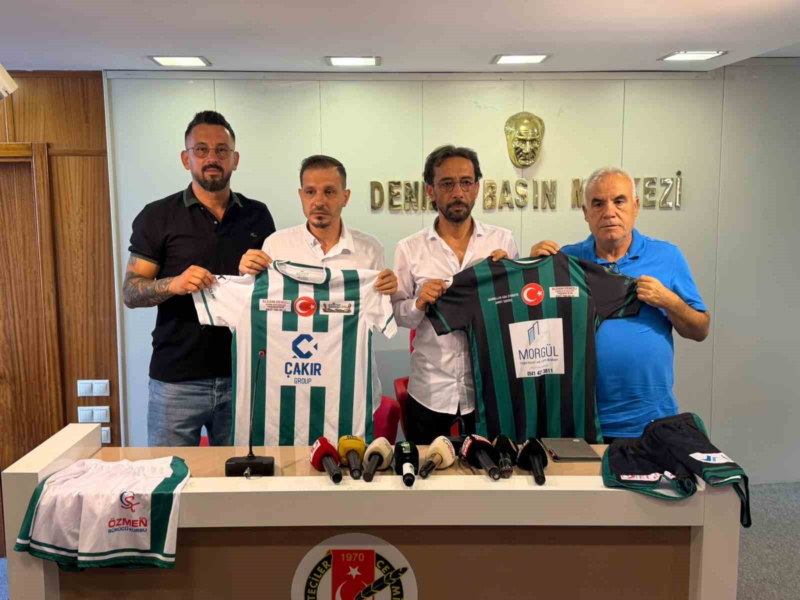 Denizli’nin efsaneleri yeniden sahaya çıkıyor