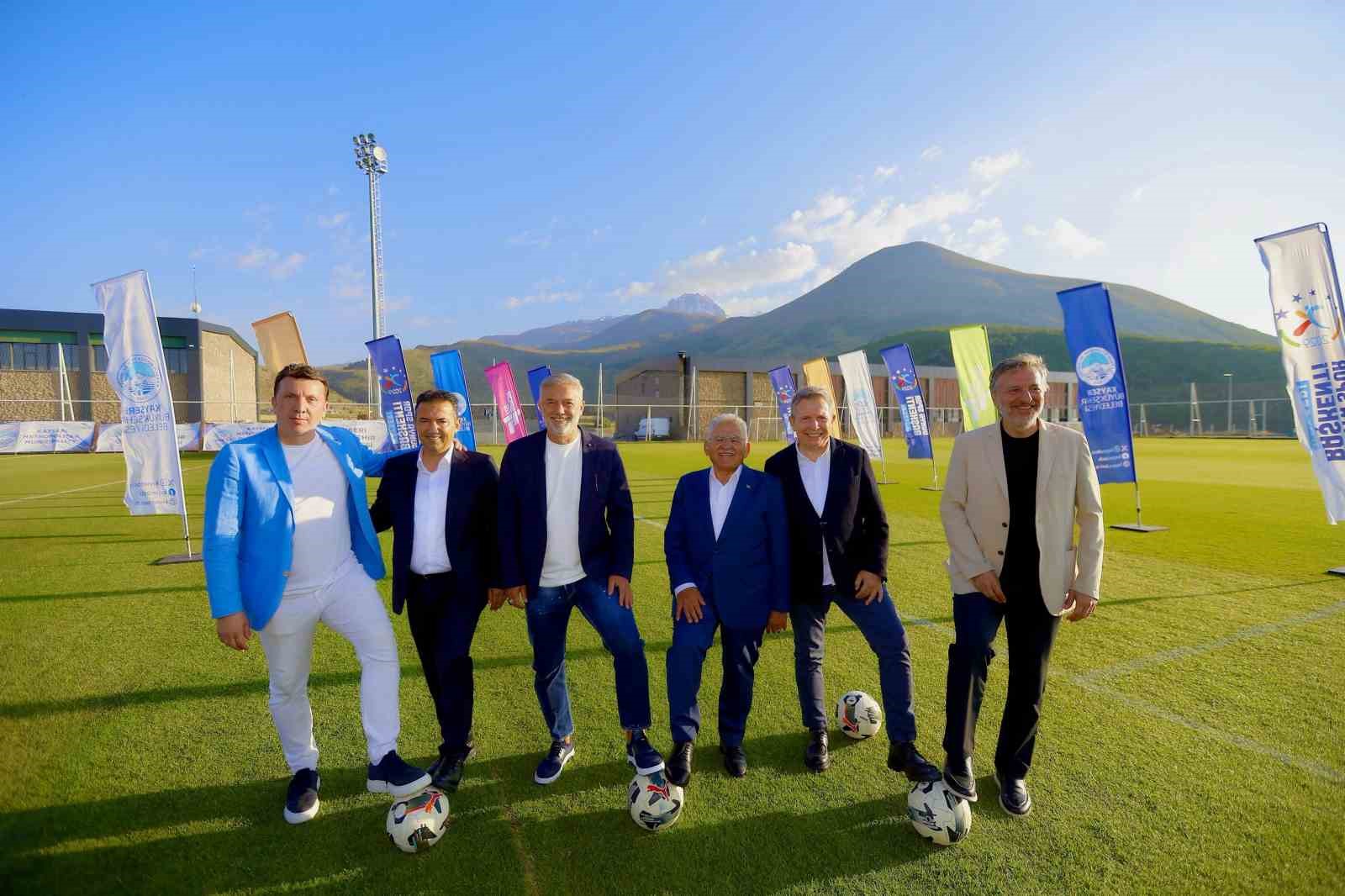 Erciyes Yüksek İrtifa Kamp Merkezi’ne spor dünyasından tam not