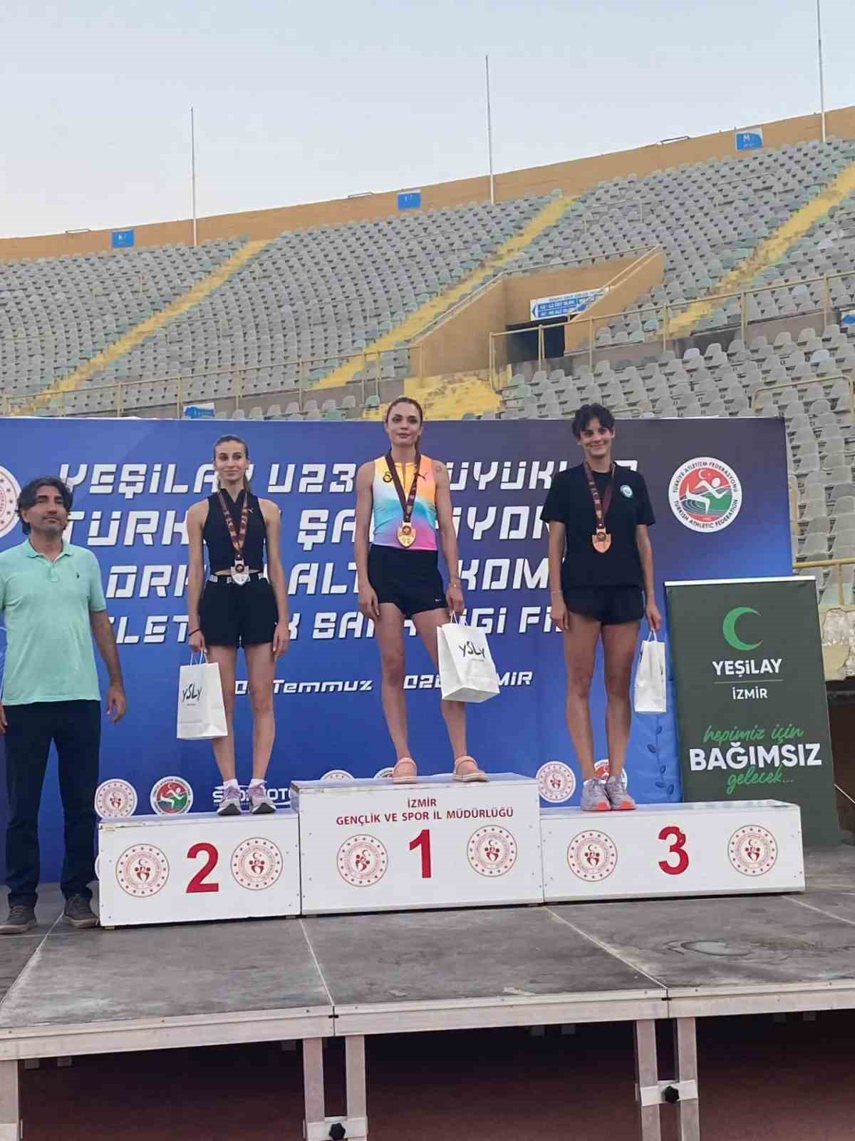 Sivas SEM'den altın başarı