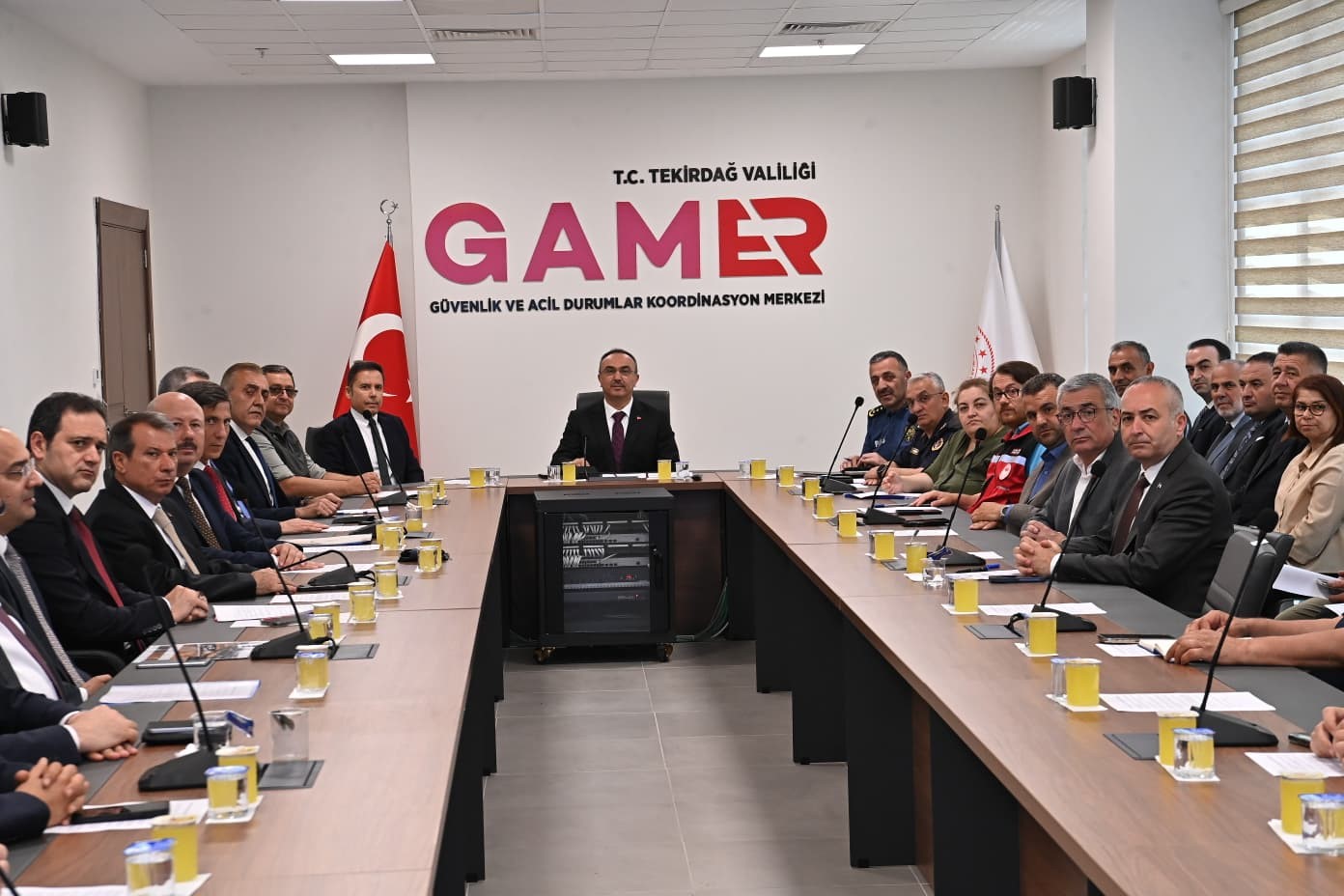 Tekirdağ’da ’İl Hayvanları Koruma Kurulu’ toplandı: Sahipsiz hayvanlara yönelik çalışmalar masaya yatırıldı