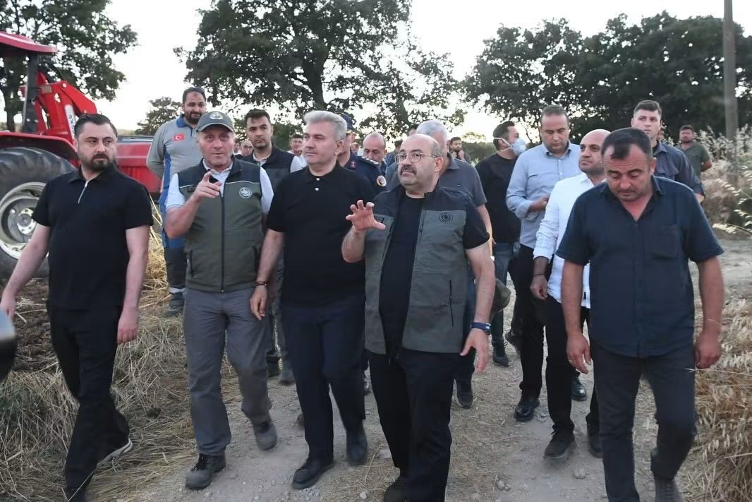Balıkesir Valisi Ustaoğlu: '550 personelle yangınlara müdahalemiz devam ediyor'