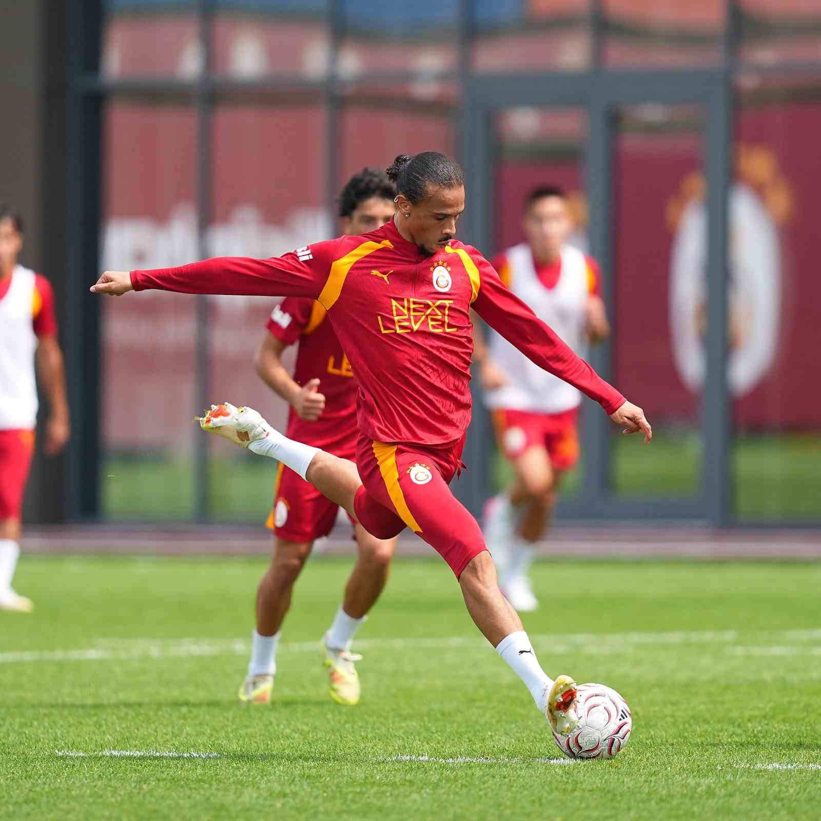 Galatasaray, Başakşehir maçı hazırlıklarına başladı