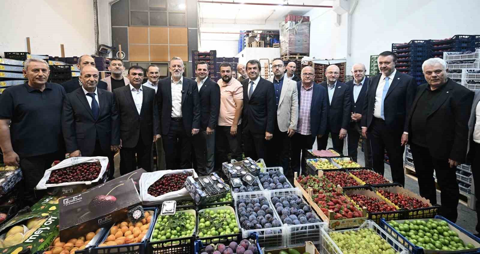 BTSO Başkanı İbrahim Burkay’dan Bursa Kent Hali’ne ziyaret