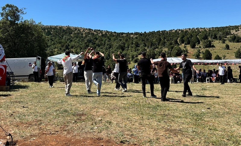 Beyşehir'de Olukdağı Şenliği mahalle sakinlerini buluşturdu
