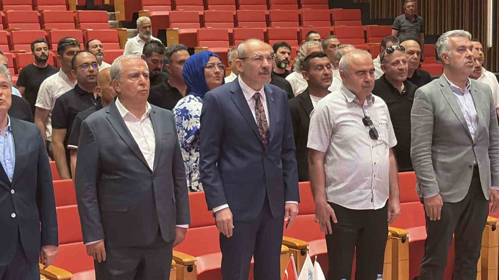 KAYSERİ TİCARET ODASI’NDA (KTO) MAYIS VE HAZİRAN AYI MECLİS TOPLANTISI’NDA KONUŞAN KTO YÖNETİM KURULU BAŞKANI ÖMER GÜLSOY, 