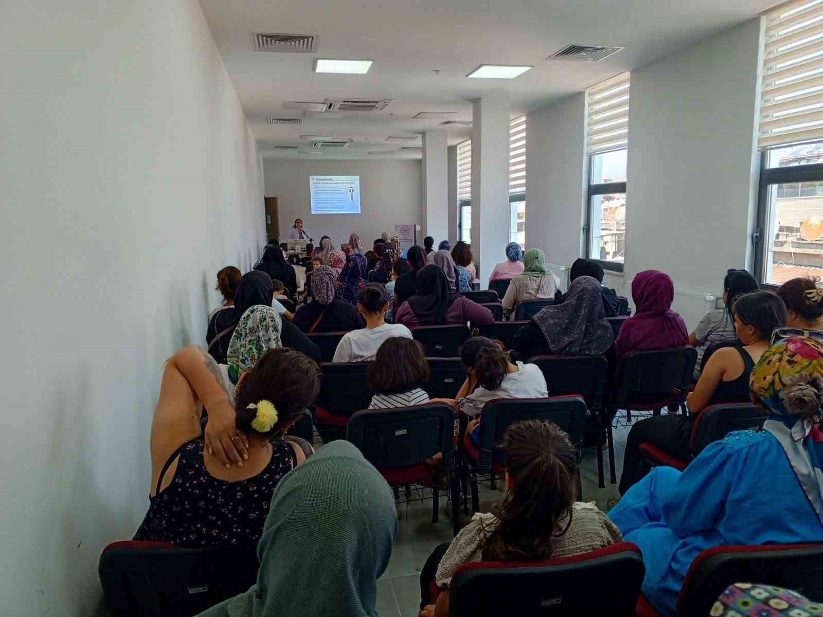 Nazilli'de kadınlara yönelik eğitim verildi