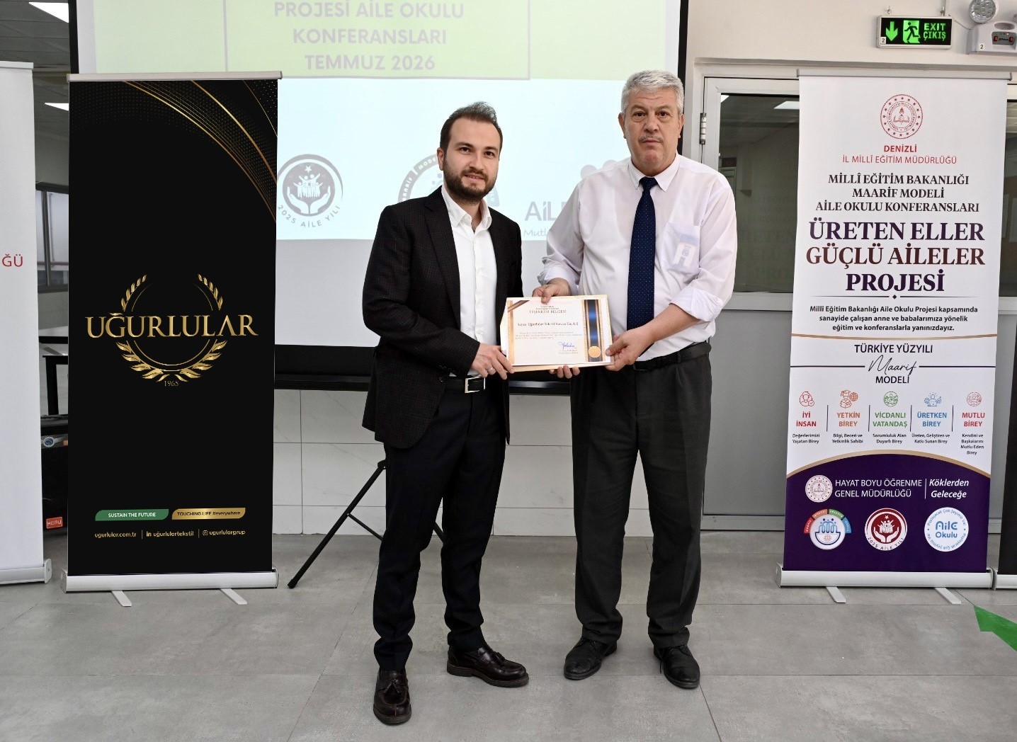 Uğurlular Tekstil 'Üreten Eller, Güçlü Aileler' projesine ev sahipliği yaptı