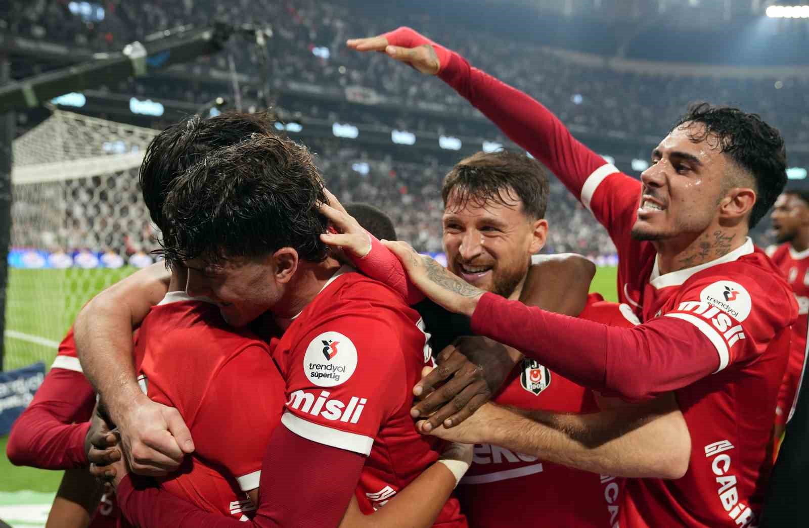 Beşiktaş 10 maçtır evinde kaybetmiyor