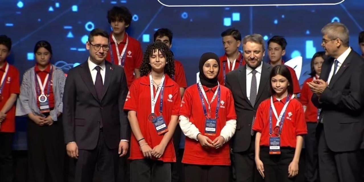 Bilecik'ten TÜBİTAK Türkiye Finallerinde büyük başarı