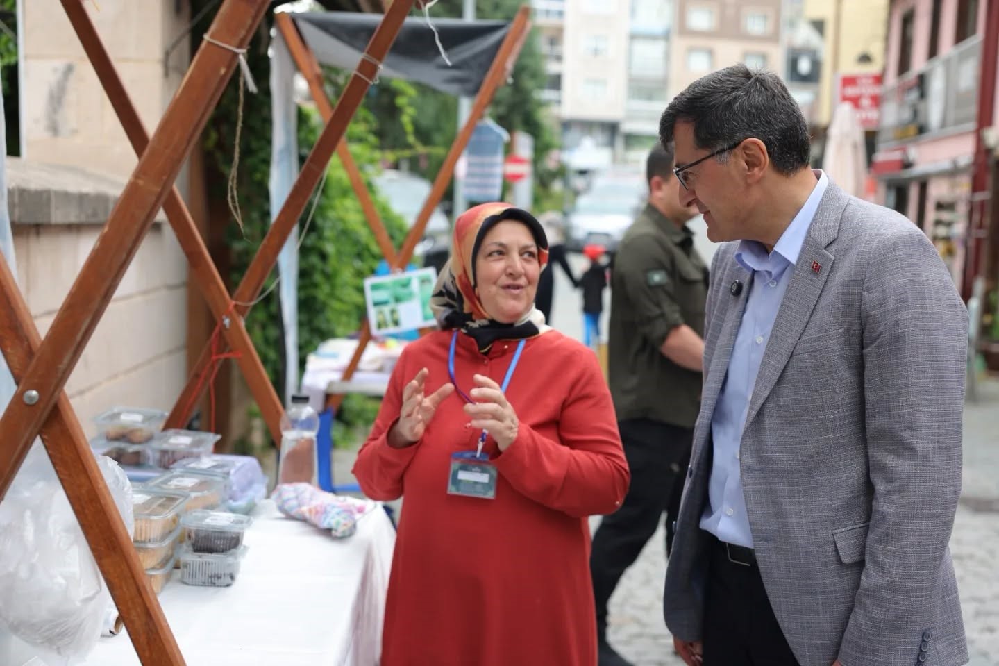 Kütahya'da Yöresel Lezzetler ve El Sanatları ilgi görüyor