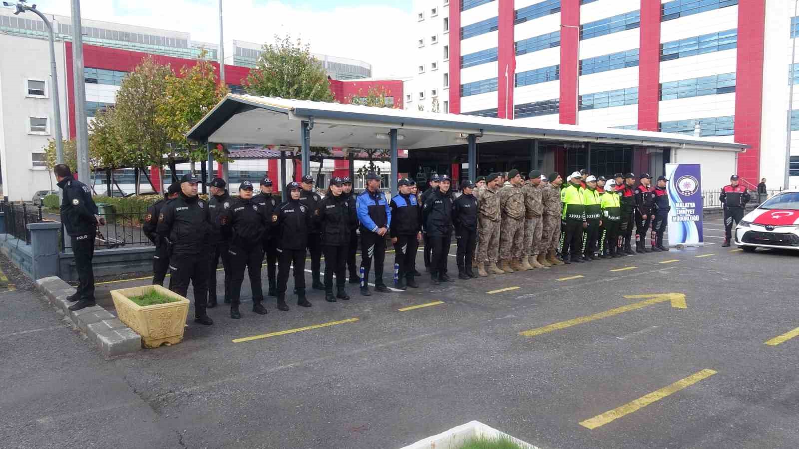 MALATYA'DA EMNİYET TEŞKİLATI’NIN ARAÇ FİLOSU GÜÇLENDİRİLDİ