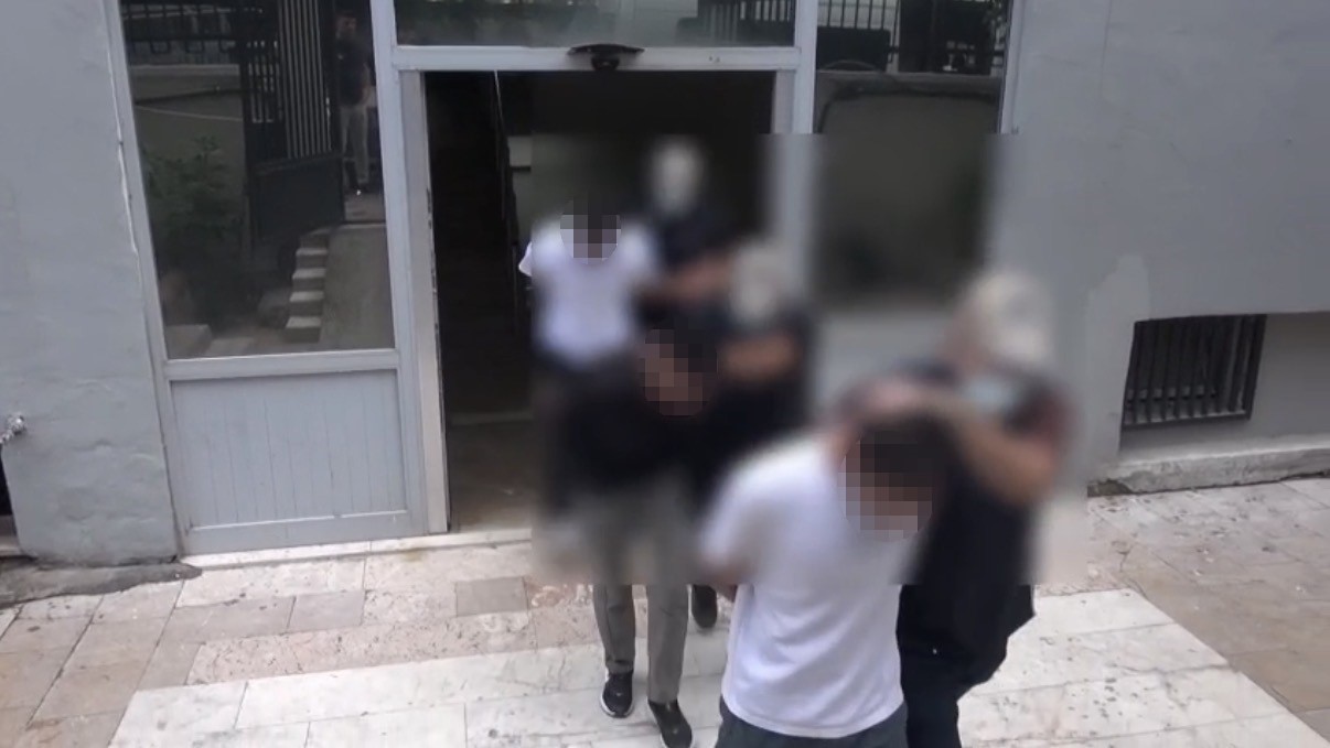 Diyarbakır’da vatandaşları darbeden 3 kişi tutuklandı