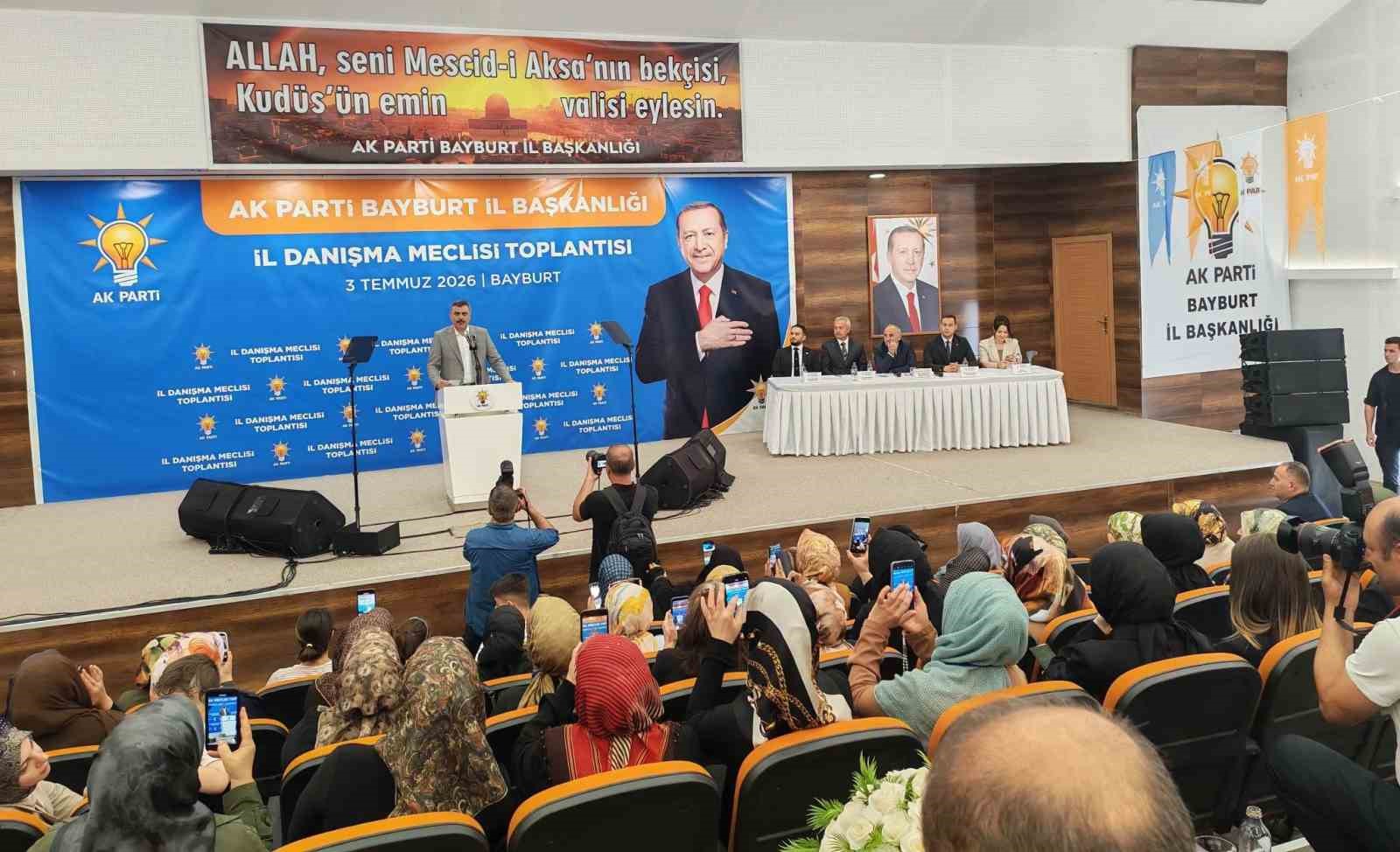 Bakan Çiftçi: 'AK Parti'nin istikameti milletin iradesi, hedefi Türkiye'nin istikbalidir'