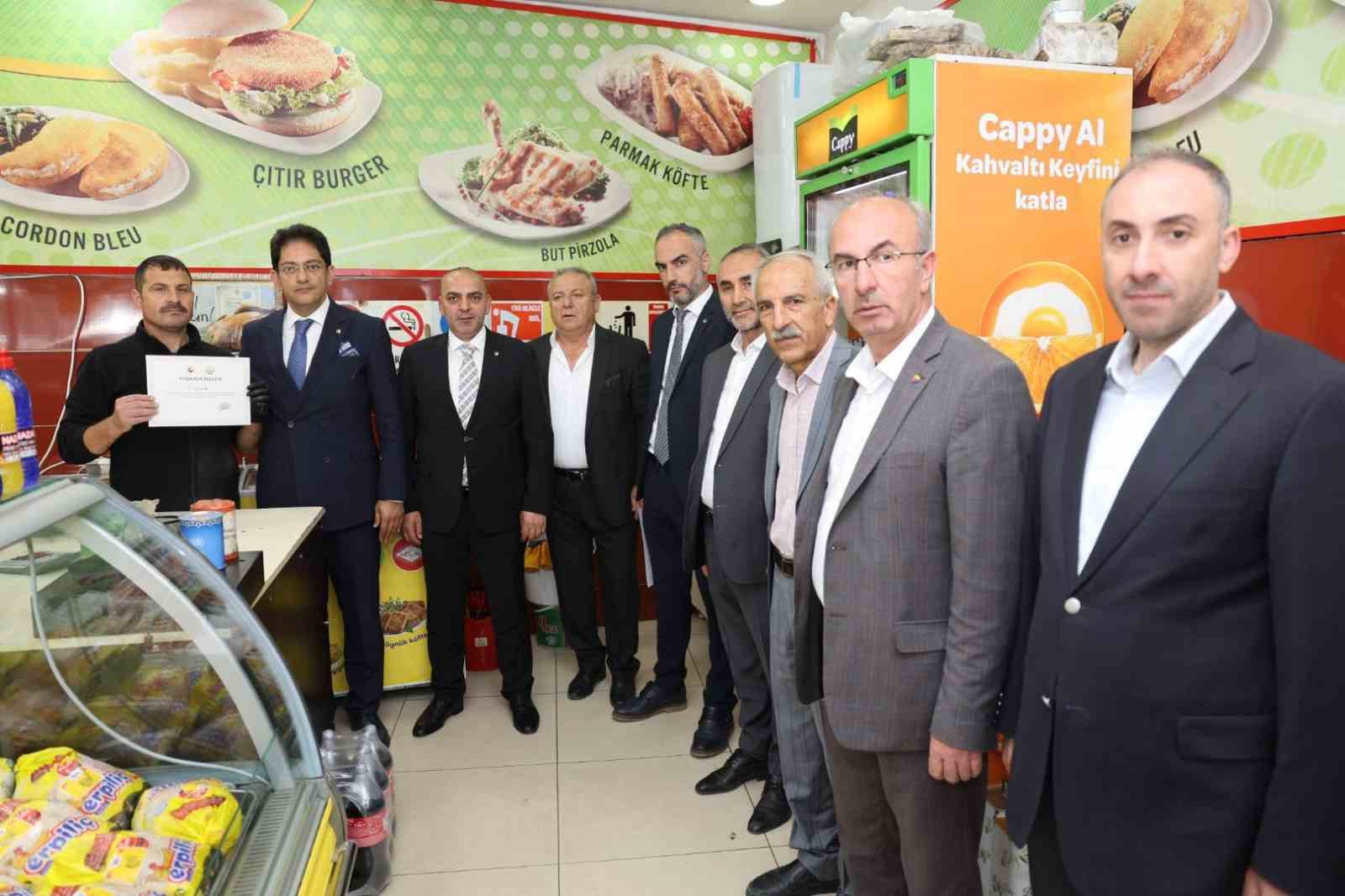 Erzurum Ticaret Borsası’ndan Hınıs’a çıkarma: Üyelerle buluşma, yerel ürünlere destek, turizm vurgusu