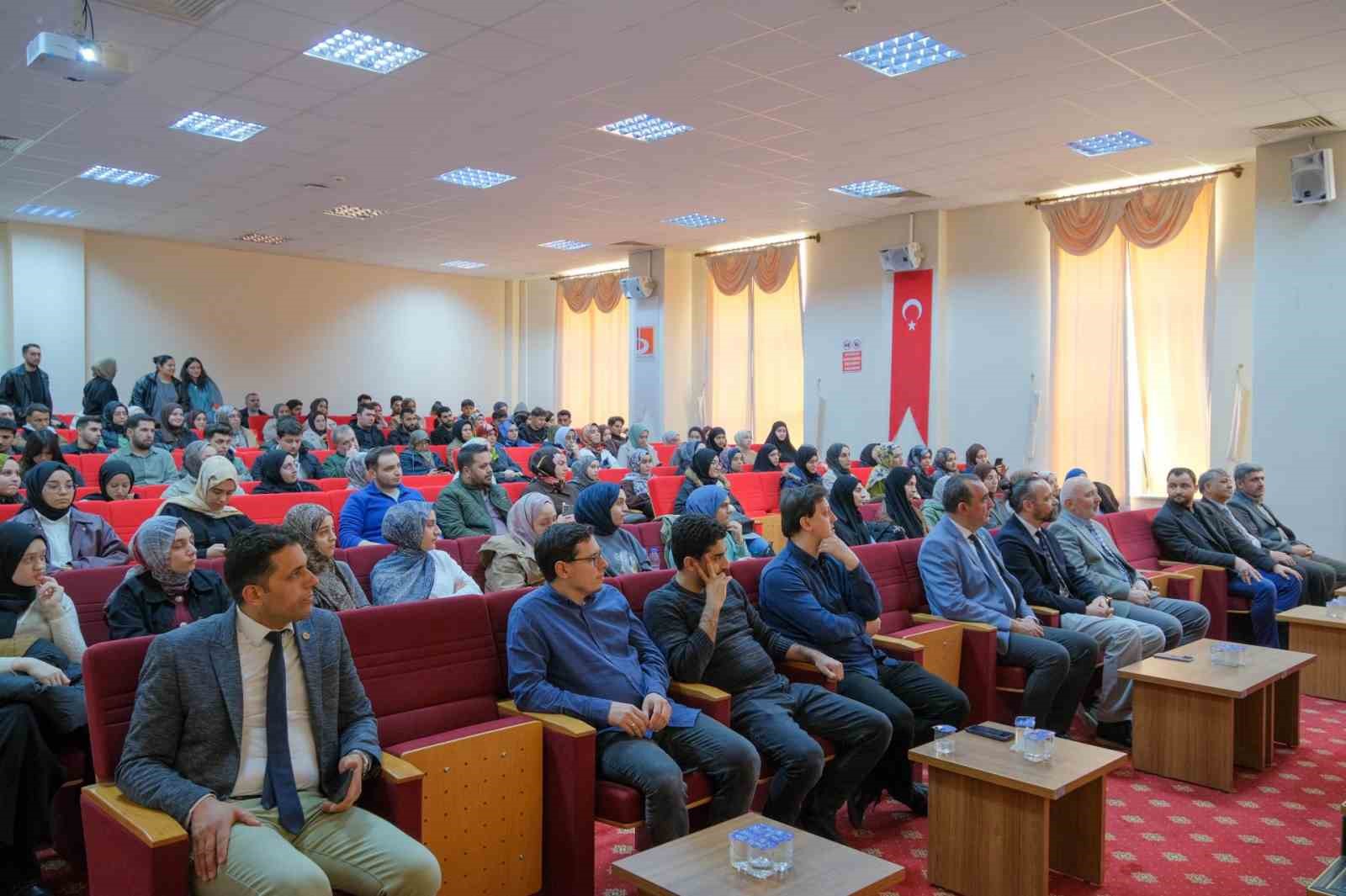 BŞEÜ'DE Şeyh Edebali'nin manevi kimliği ele alındı