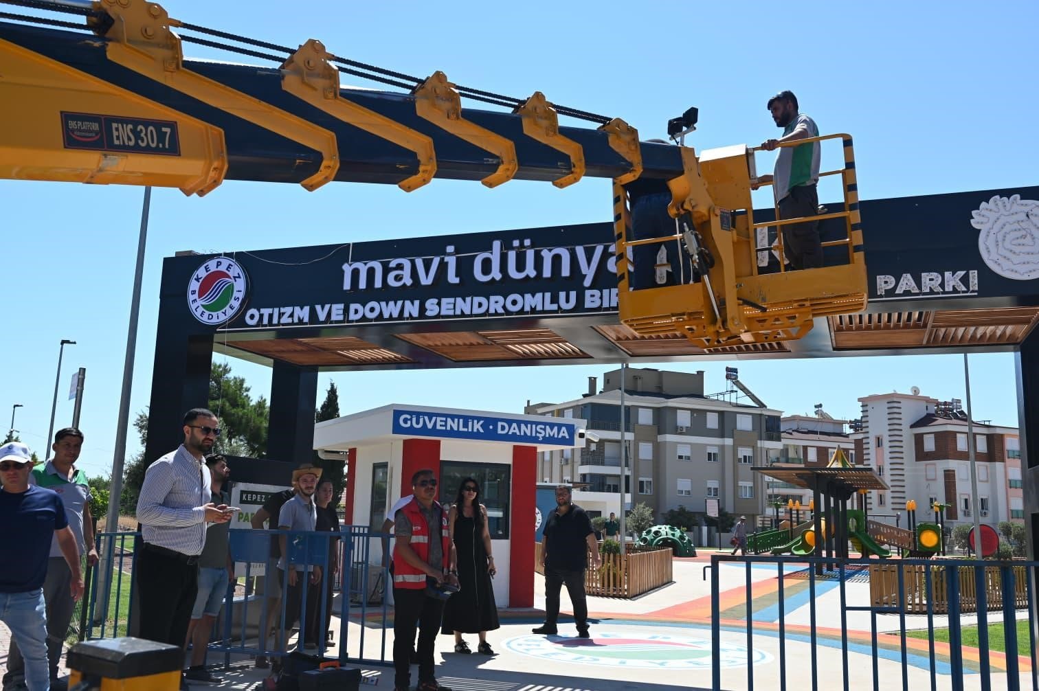Kepez'e engel tanımayan proje: Mavi Dünya Parkı