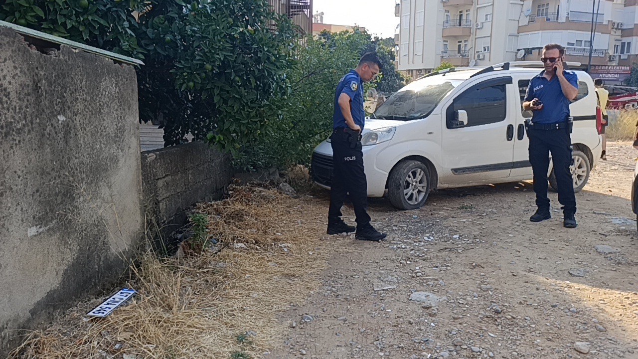 Antalya’da sahte plakalı araç alarmı