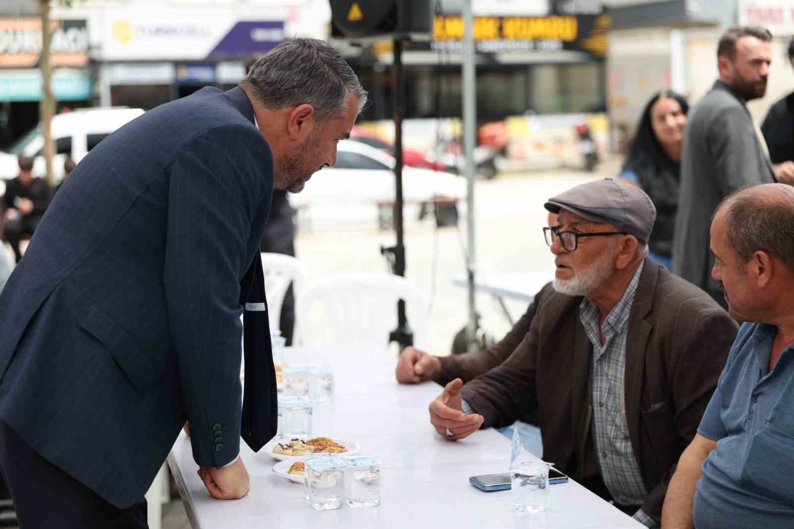 Pursaklar Belediye Başkanı Çetin vatandaşlarla bir araya geldi