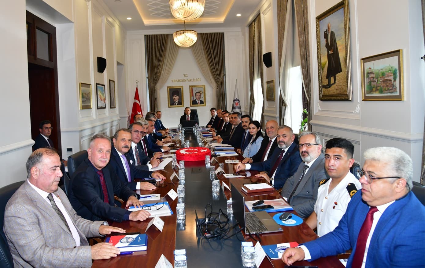 Trabzon'da boğulma vakalarının önüne geçmek için tedbirler konuşuldu