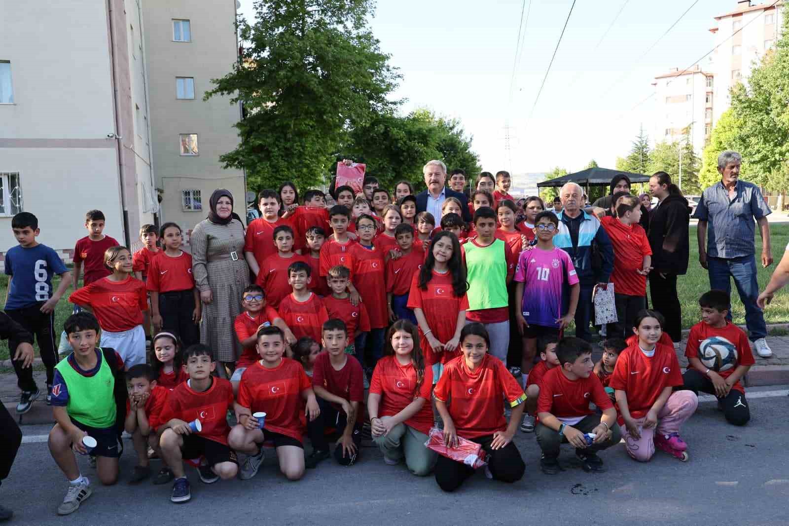 Başkan Palancıoğlu, Selimiye’de vatandaşla buluştu