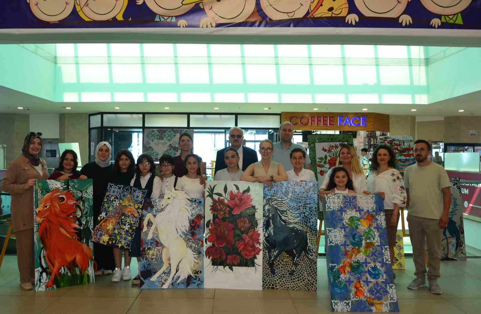 Ordu’da üstün yetenekli çocuklardan 100 eserle sanat şöleni
