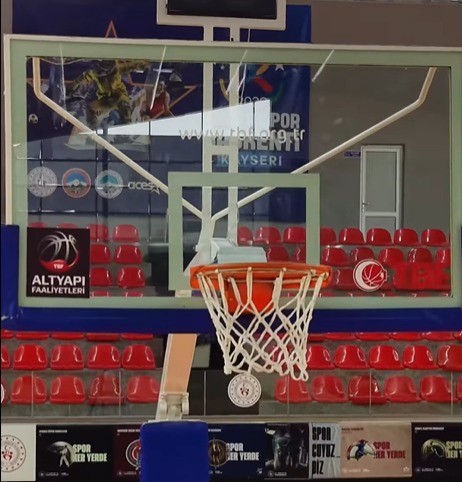 KAYSERİ GENÇLİK VE SPOR İL MÜDÜRLÜĞÜ BÜNYESİNDE HİZMET VEREN ATATÜRK SPOR SALONU, GERÇEKLEŞTİRİLEN BAKIM VE YENİLEME ÇALIŞMALARININ ARDINDAN SPORCULARIN VE GENÇLERİN KULLANIMINA HAZIR HALE GETİRİLDİ.