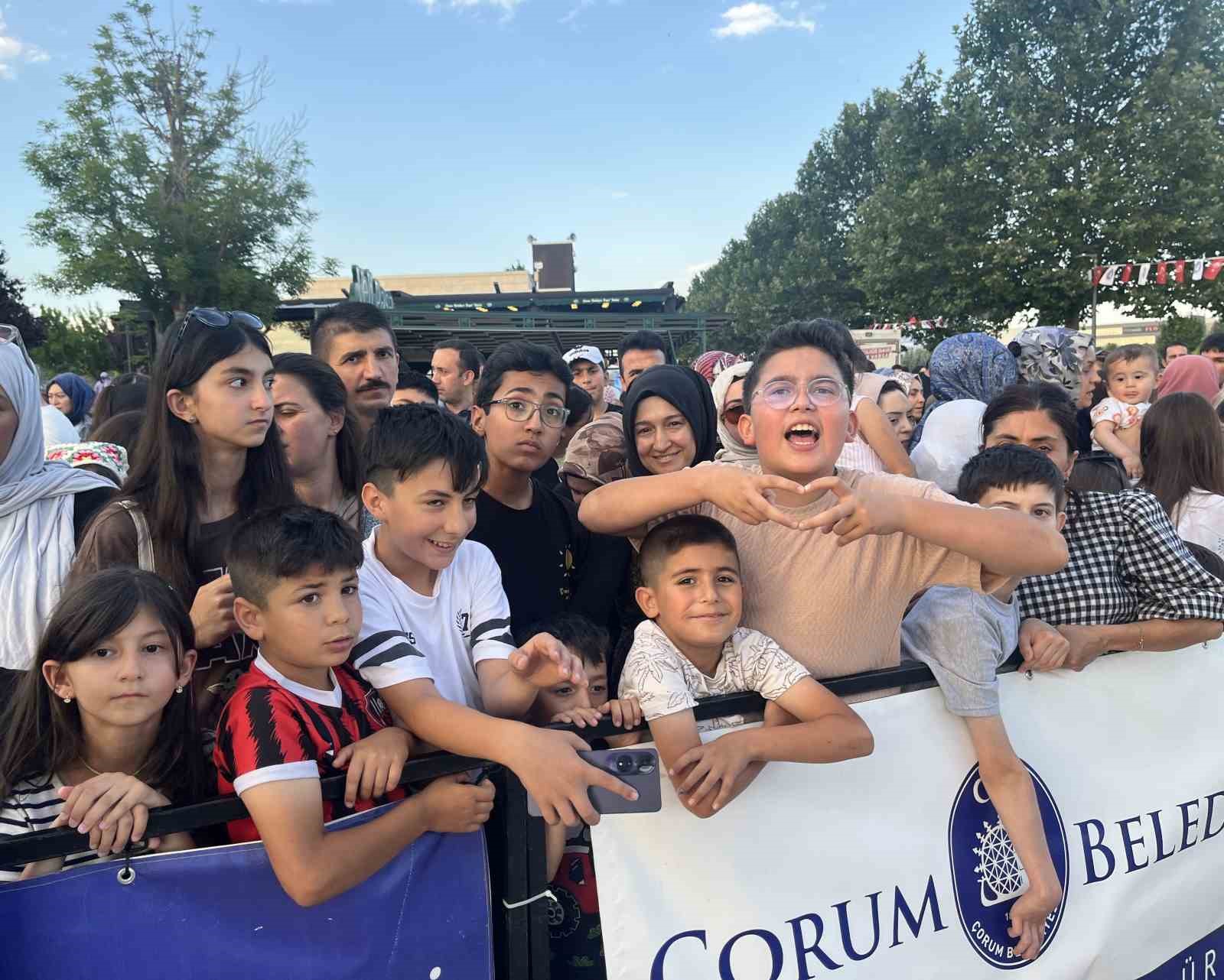 Çorum'da yaz okulları şenliğinden çocuklar doyasıya eğlendi