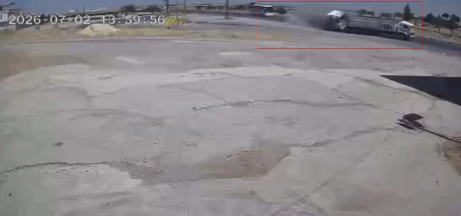 Viranşehir'deki ölümlü trafik kazasının güvenlik kamerası görüntüleri ortaya çıktı