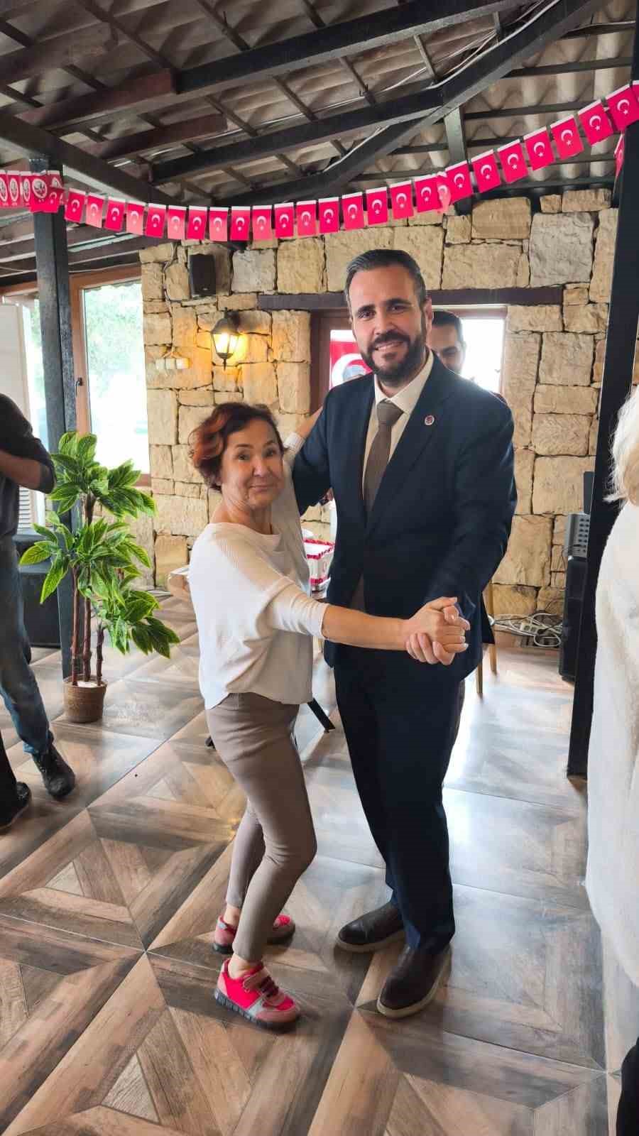 HUZUREVİ ZİYARETİ