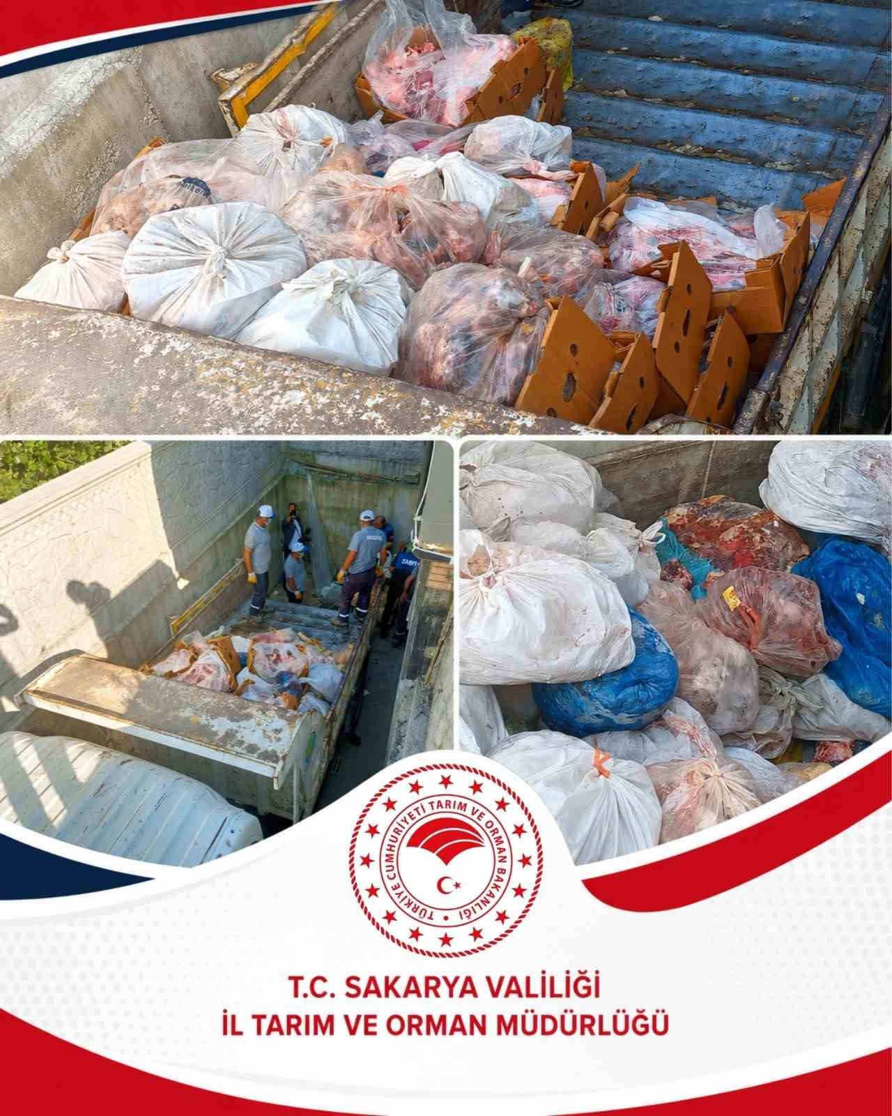 Sakarya'da bir işletmede 5 buçuk ton etiketsiz et ele geçirildi