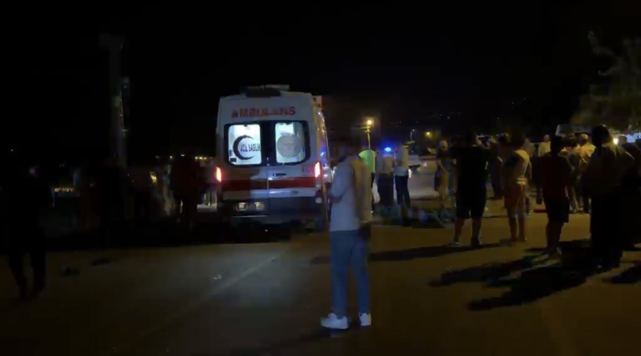 Osmaniye'de otomobil motosikletle çarpıştı: 1 yaralı