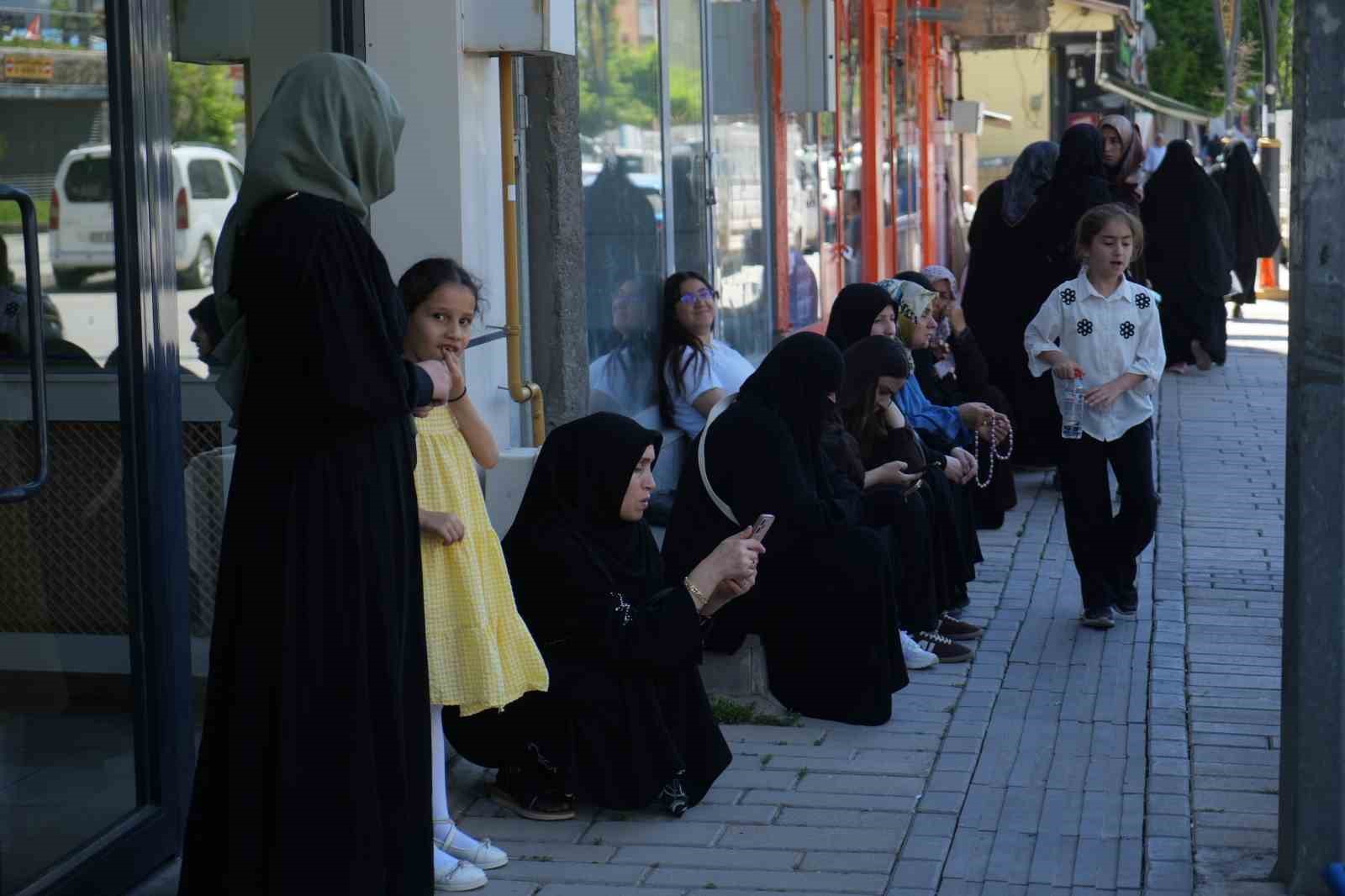 Muş’ta YKS maratonu TYT oturumuyla başladı