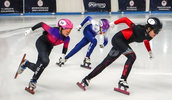 ERZURUM'DA DEVAM EDEN SHORT TRACK FEDERASYON KUPASI 1 YARIŞMASI 2. GÜNÜ SONA ERDİ.