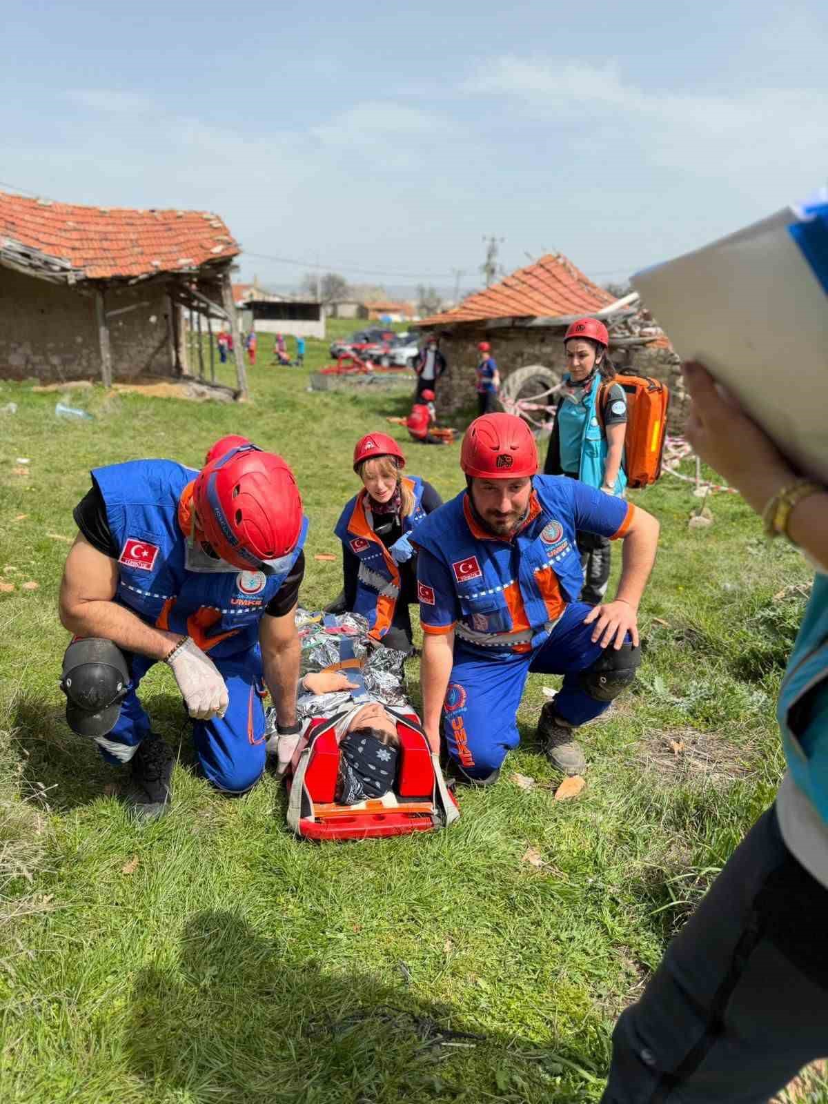 Eskişehir'de 45 personel ile UMKE tatbikatı