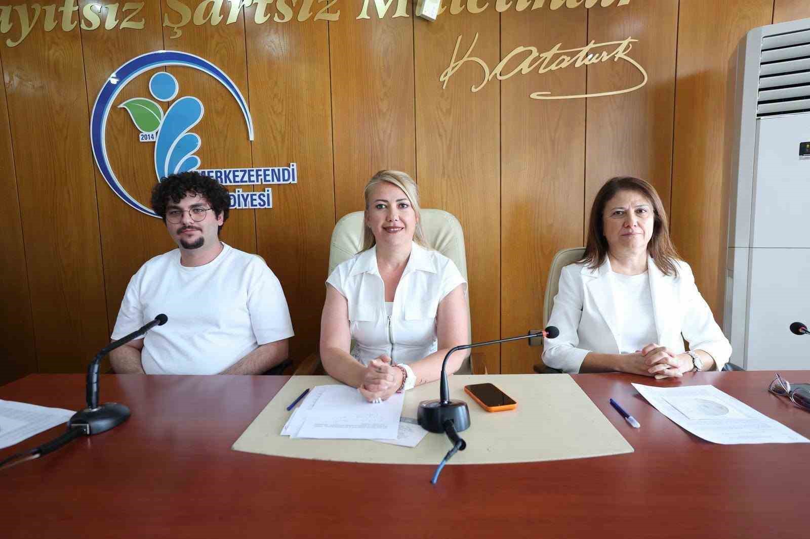 Merkezefendi Belediyesi'nden 4 bin öğrenciye öğrenim desteği