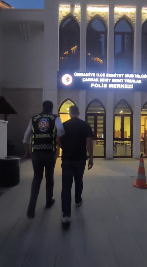 Sosyal medyada paylaştı, sanal devriyeye yakalandı: Ümraniye'de makas atan sürücüye rekor ceza